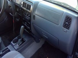2000 TOYOTA TACOMA GREEN SR5 EXT CAB 2.7 AT 2WD.  Z24847
